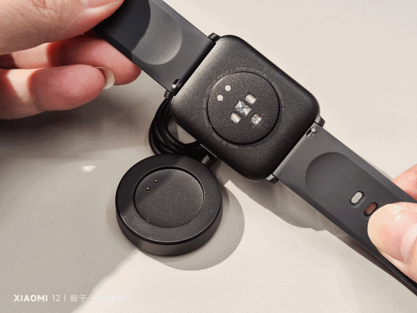 [ 開箱 - 黑加+ ] 黑加 HeyPlus 智慧手錶｜讀心黑科技，秒懂你心情